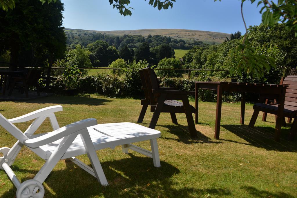 The Oxenham Arms Hotel Devon South Zeal Экстерьер фото