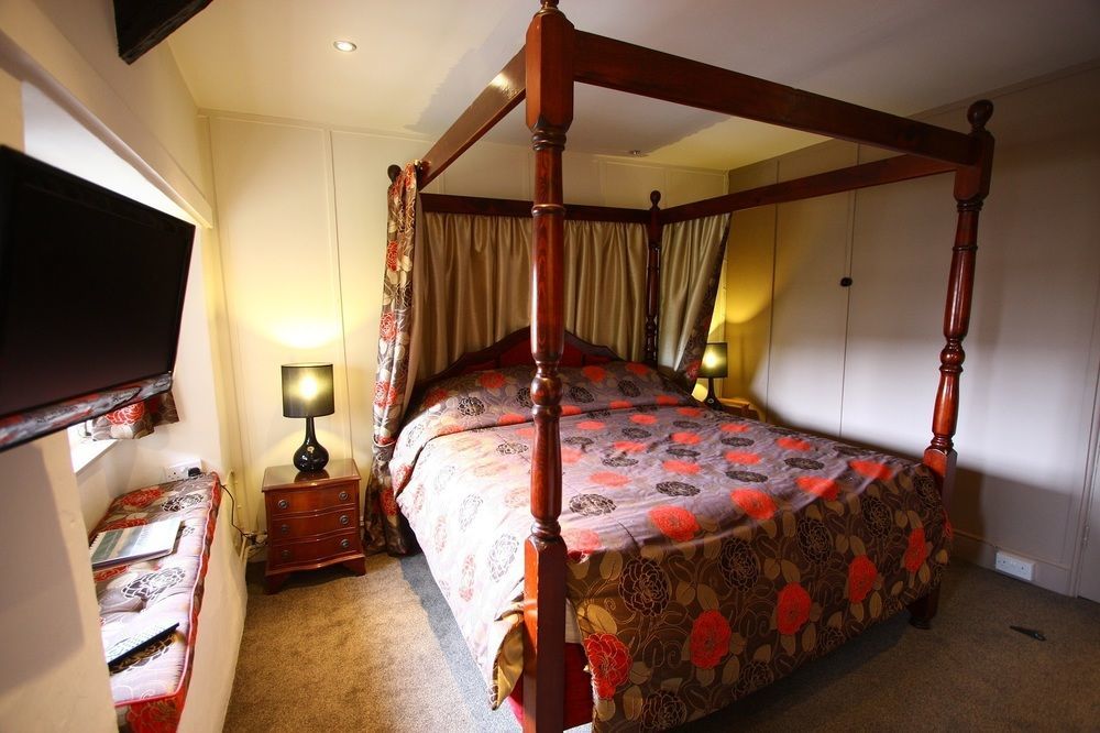 The Oxenham Arms Hotel Devon South Zeal Экстерьер фото