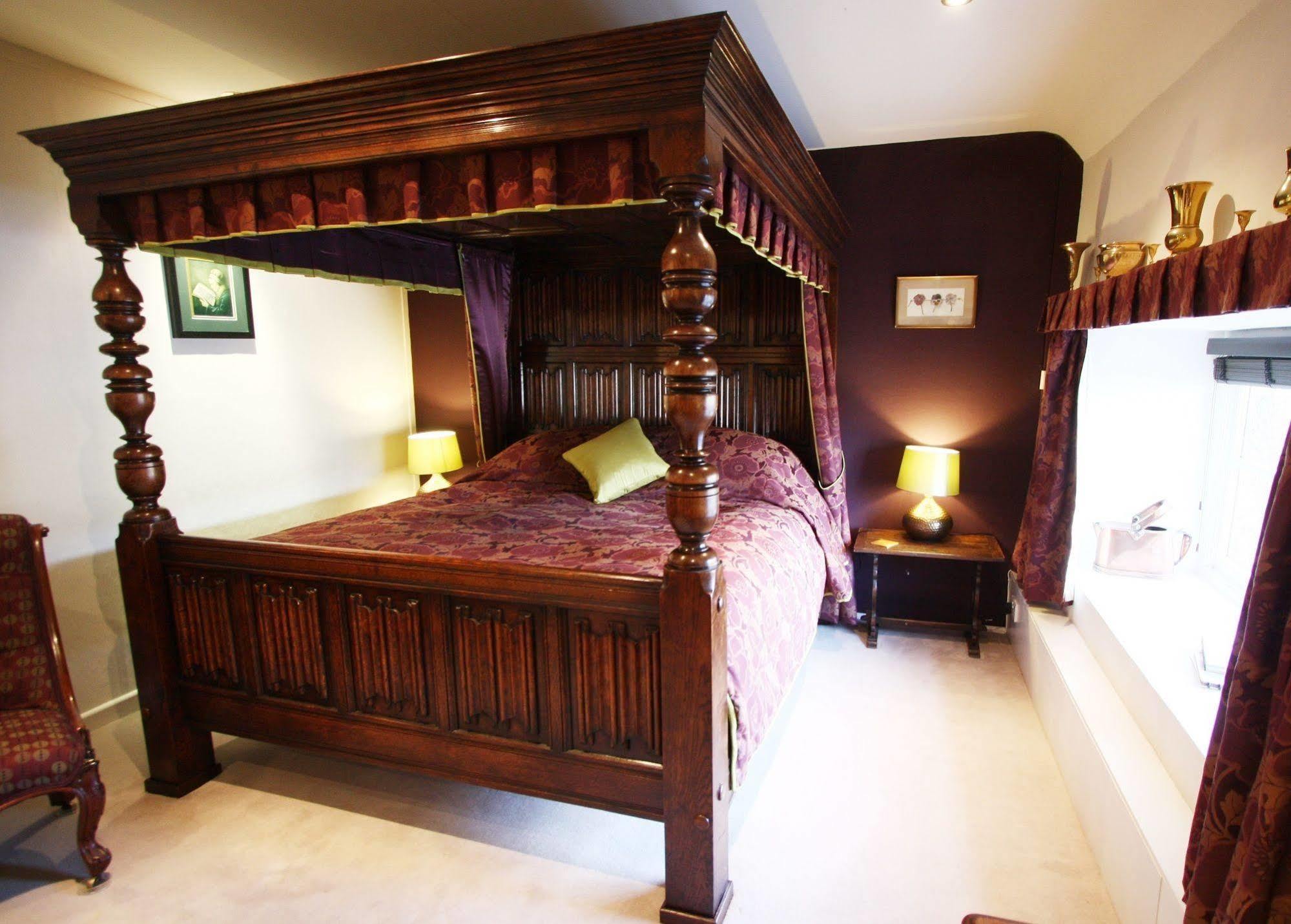 The Oxenham Arms Hotel Devon South Zeal Экстерьер фото