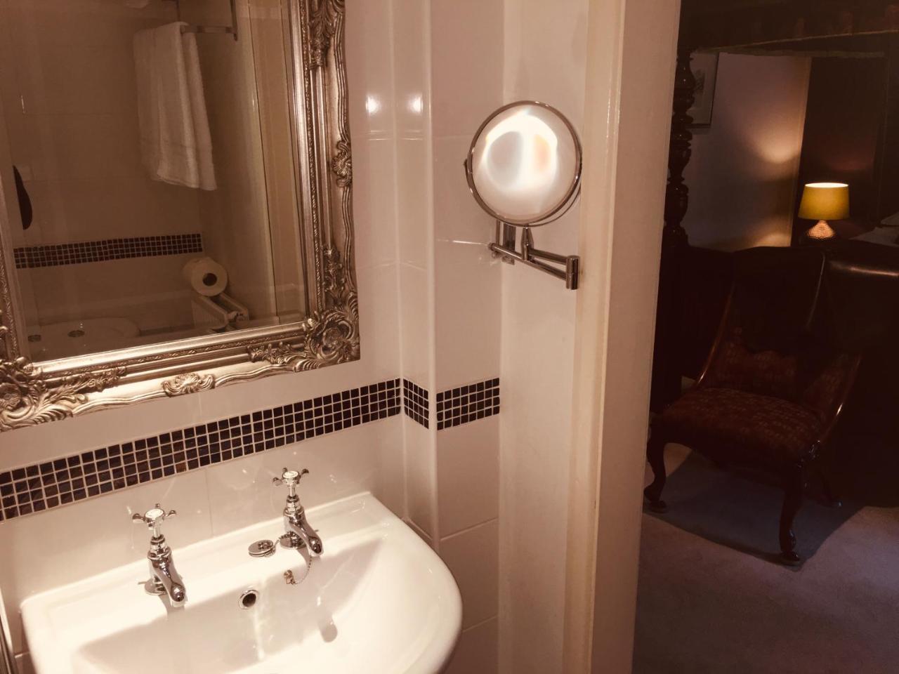 The Oxenham Arms Hotel Devon South Zeal Экстерьер фото